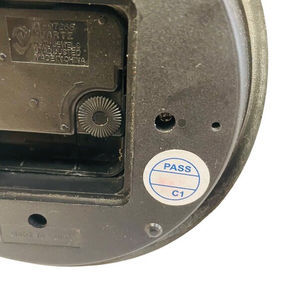 Russell Hobbs Kettle-Shaped Clock With Tea Cup Markings Non Working - Picture 8 of 11